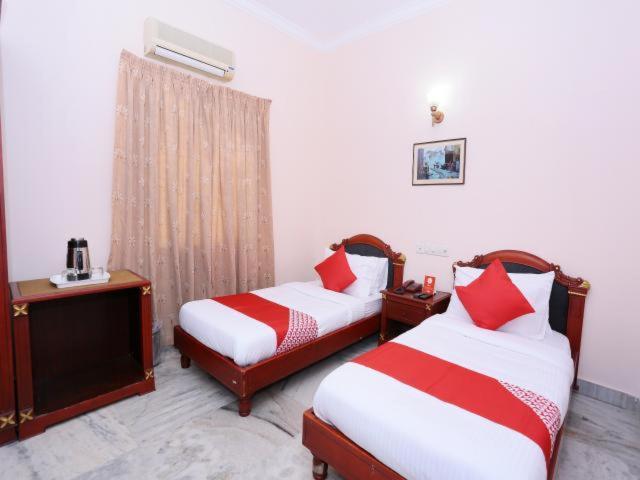 KochiKarthika Residencyアパートメント エクステリア 写真
